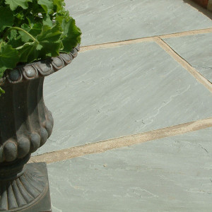 Kandla Grey Cobble Stones
